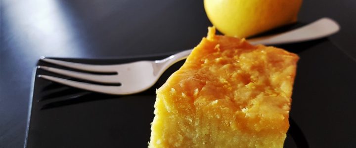 Supersaftiger Zucchini-Zitronen-Kuchen